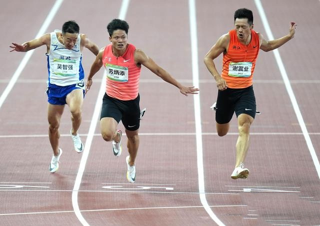 全運(yùn)400米集體爆發(fā)！26歲四川飛人45秒54奪金 前三名均打開46秒