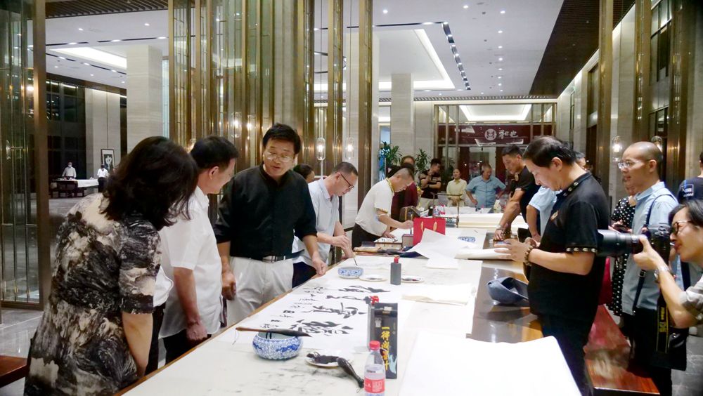 “品讀孝鄉(xiāng) 放歌和也”藝術之旅·第12屆中國作家新創(chuàng)作論壇在安吉舉行
