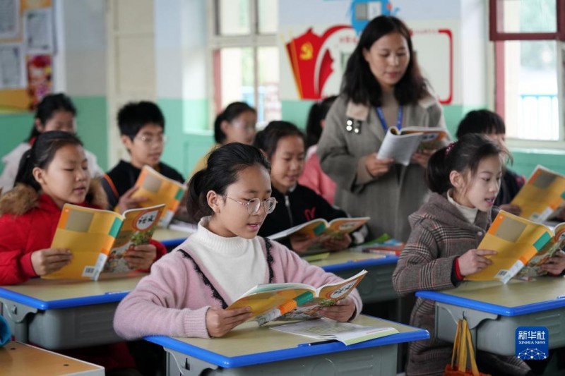 探訪山西稷山吳璧小學(xué)安置點