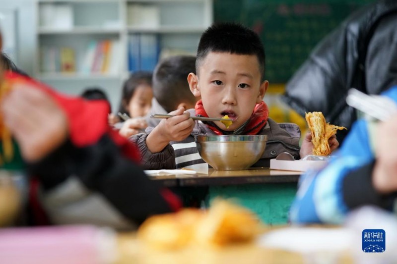 探訪山西稷山吳璧小學(xué)安置點