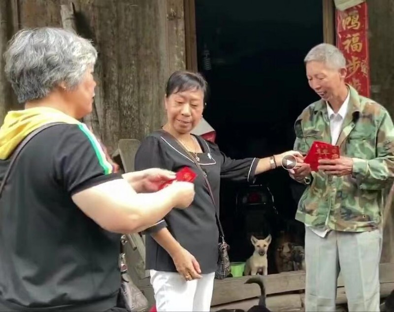 九九重陽節(jié)慈孝萬里行愛心公益活動(dòng)