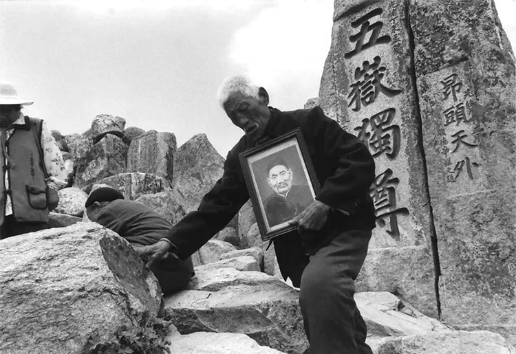老一輩的愛(ài)情，比青春偶像劇里更甜