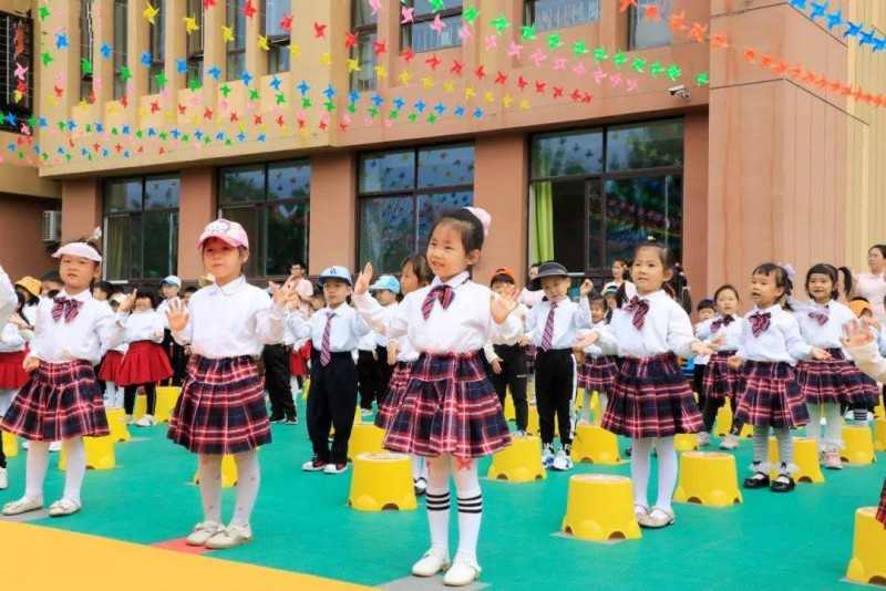 中國(guó)兒童數(shù)量位居世界第二位——到2025年，建設(shè)100個(gè)兒童友好城市