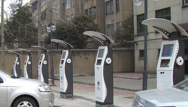 充電樁“有人建、沒人管”？你的新能源車充電方便嗎