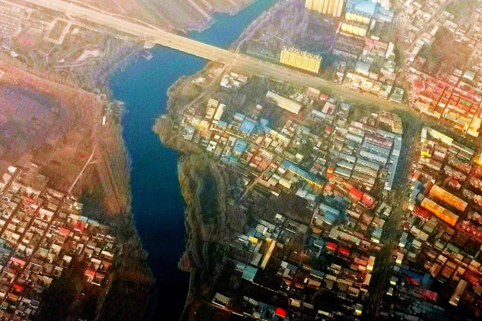 笑琰（靳新國(guó)）飛機(jī)手機(jī)拍圖作品