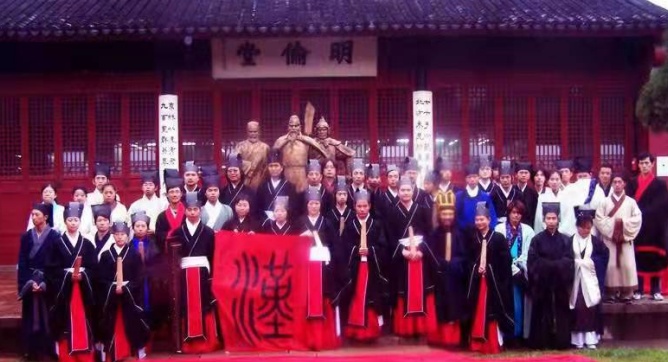 強強聯(lián)合，以傳承漢文化為切入點，開啟文化自信新篇章