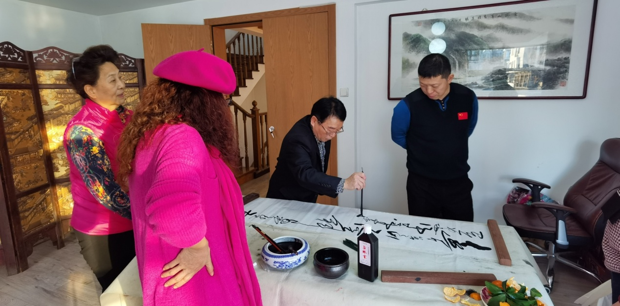 華藝長陽 ——中宣藝術館花開永定河畔