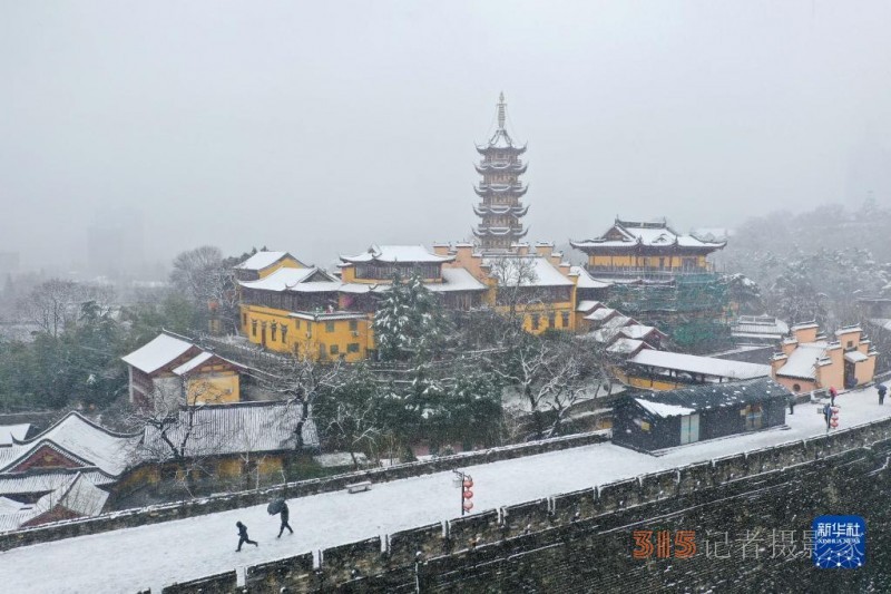 我國(guó)多地迎來(lái)降雪