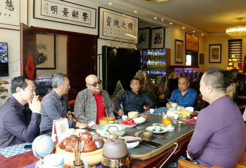 沙僧扮演者劉大剛一行走進巴林石文化藝術(shù)館（籌）交流