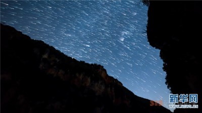 滿船清夢(mèng)壓星河 賞云南撫仙湖壯美星軌