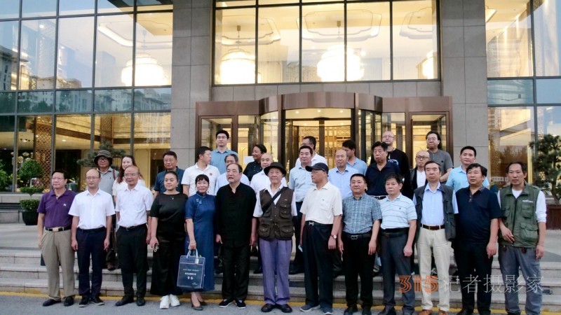 蕭鴻鳴《方以智“惶恐 灘”殉節(jié)詩證考》新書出版研討會在京舉辦