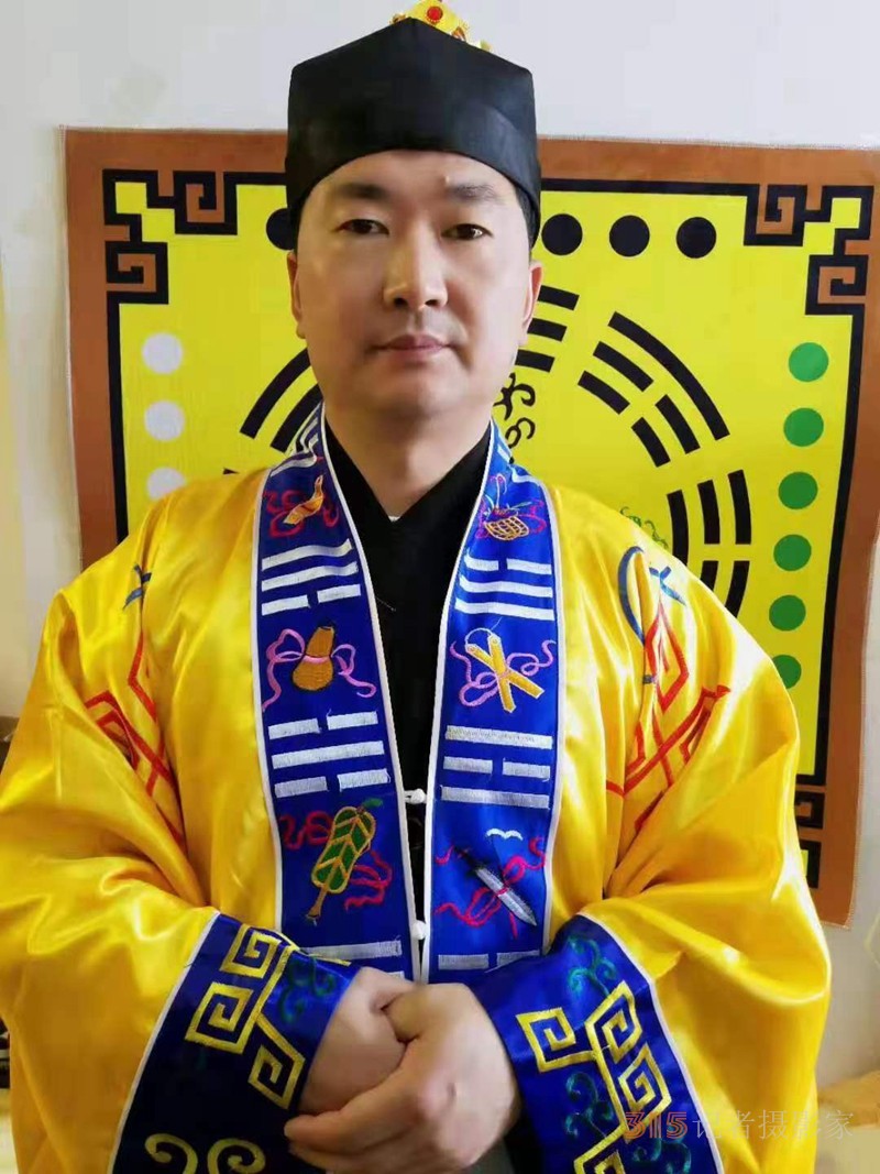 張齊山:道醫(yī)師、非藥物能量調(diào)理師