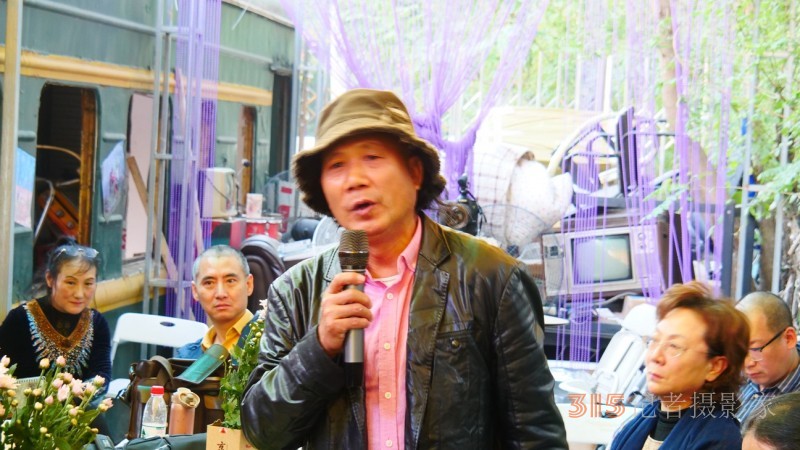 藍(lán)色老虎之聲：詩(shī)人藝術(shù)家紀(jì)念于貞志朗誦會(huì)在京舉辦