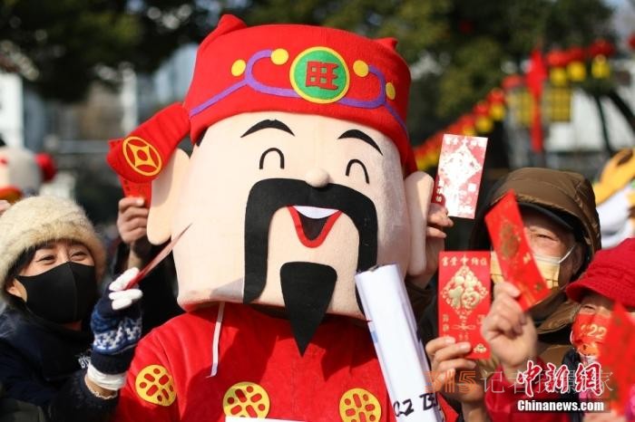 正月初五年俗知多少：“接財(cái)神”，吃餃子！