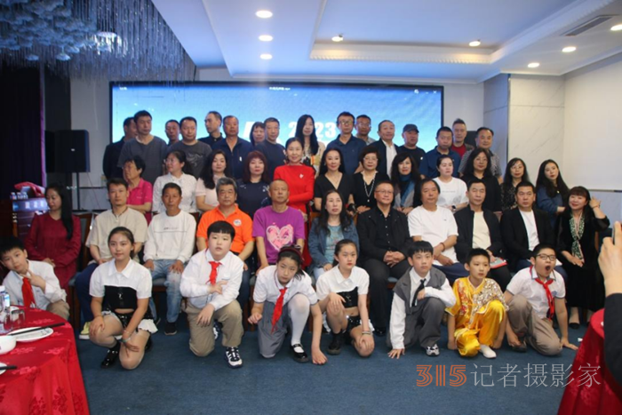 中國(guó)駝鈴詩(shī)社舉辦成立五周年慶典