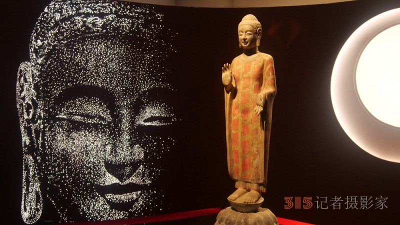 “肝膽相照”正念杯中國文藝名家文學書畫攝影青州采風創(chuàng)作論壇暨頒獎活動成功舉辦
