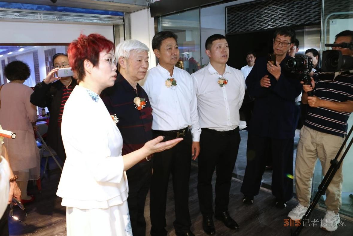 中宣盛世國際書畫院上海文化藝術中心成立儀式 暨姚恩滇書畫展在上海舉辦 中宣盛世國際書畫院上海文化藝術中心成立儀式 暨姚恩滇書畫展在上海舉辦