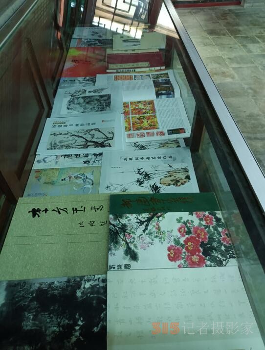 香港衛(wèi)視總臺國際書畫研究院攜手多家機構(gòu)舉辦“墨潤濟南”藝術(shù)作品展