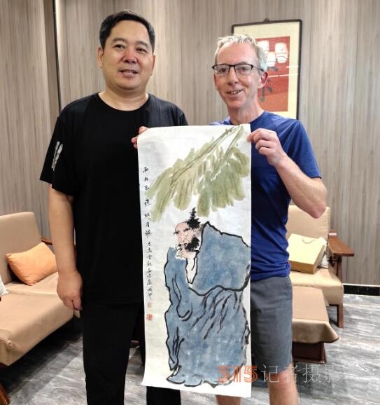 英國兩院院士理查德·朱莉安諾蒂先生赴濟(jì)南調(diào)研泉水文化，共謀文化傳承與創(chuàng)新