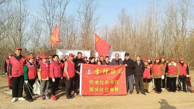 凈壩護(hù)淮，志愿同行     宋灘社區(qū)開展淮河生態(tài)環(huán)境清理活動