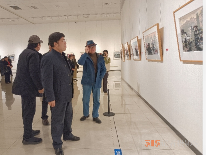 “如果時代被看見”三人畫展在濟(jì)南啟幕，共繪時代藝術(shù)長卷