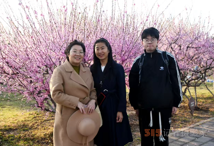 樂(lè)訂坊成功舉辦“花香上巳節(jié)，春騁老君堂”非遺漂漆體驗(yàn)賞花拍攝活動(dòng)
