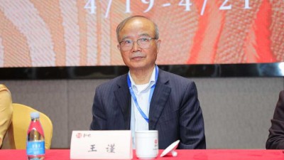 君子如瑾，溫潤(rùn)如玉—記王謹(jǐn)老師二三事