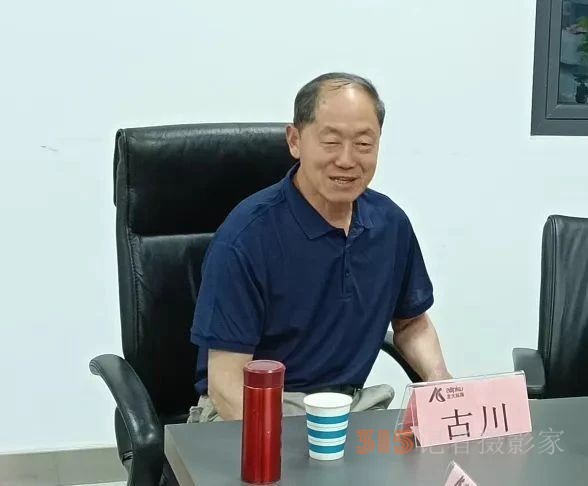 著名軍旅作家孔立文兩岸題材長篇小說《秋水長天》分享研討會(huì)在京舉行