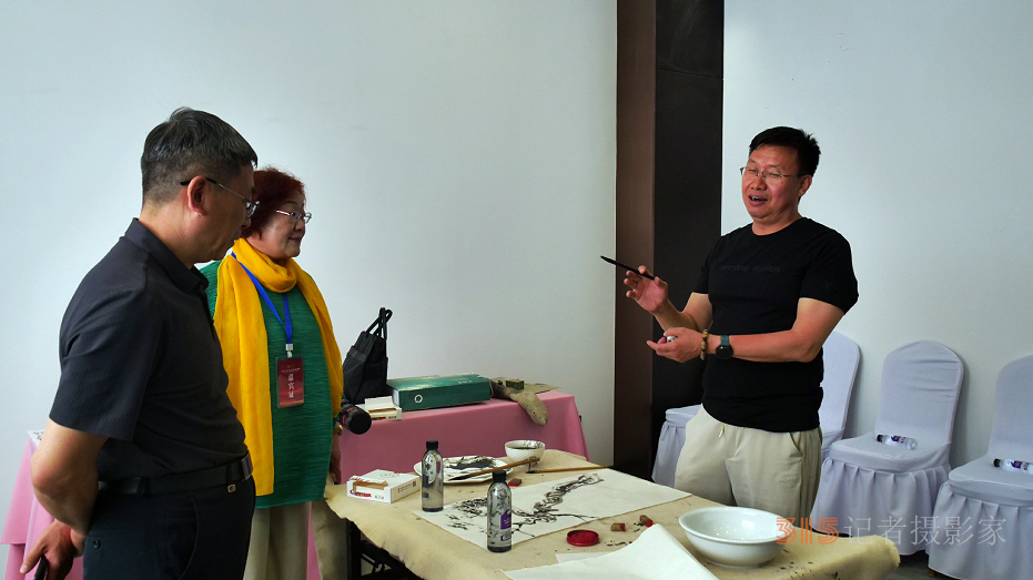 “品讀千年古都，放歌趙王集團(tuán)” 中國(guó)文藝名家走進(jìn)河北邯鄲采風(fēng)系列活動(dòng)成功舉辦
