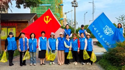 蚌埠市大慈義工協(xié)會龍子湖公園環(huán)保公益行：踐行生態(tài)理念 守護美麗家園
