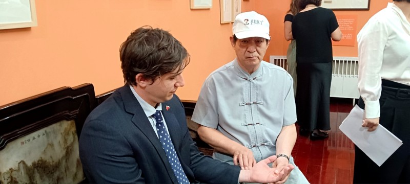 羅建國(guó)老中醫(yī)受邀出席國(guó)際中醫(yī)文化交流活動(dòng)?